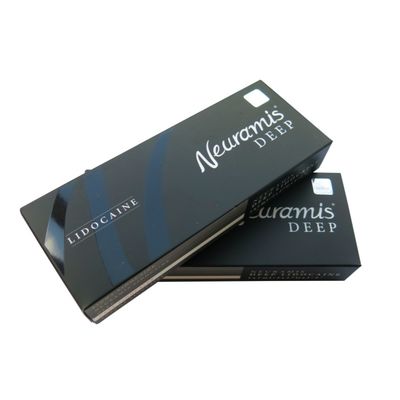 부풀어오르는 부작용이 있는 부드럽고 젊은 피부에 안녕하세요